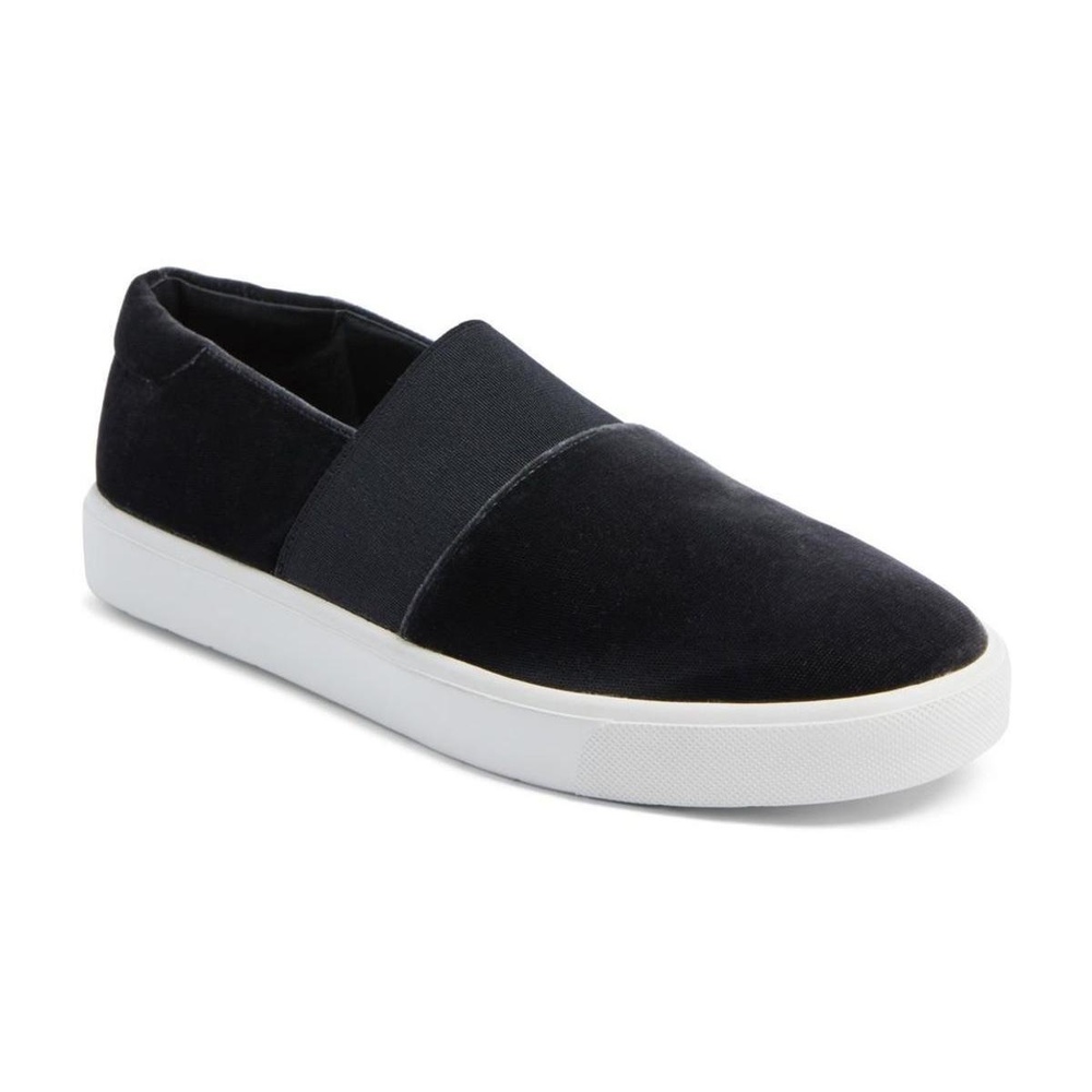 Vince Black Elastic Band Slip-On Shoe Size US 7
